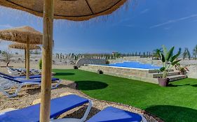 Villa Damara